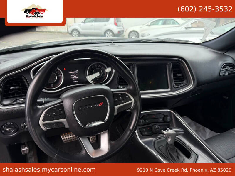 2015 Dodge Challenger SXT Plus