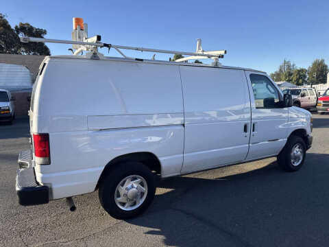 2013 Ford E-Series E-150