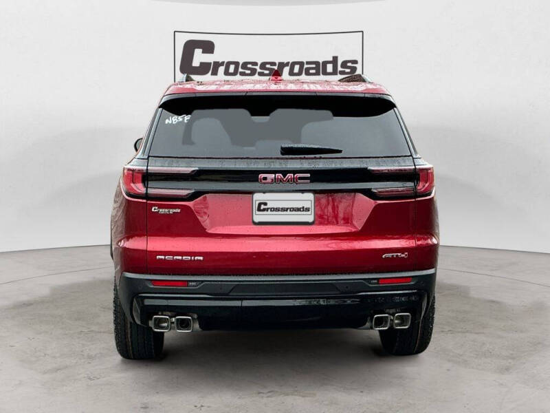 2026 GMC Acadia AT4