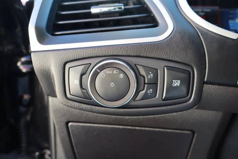 2020 Ford Edge