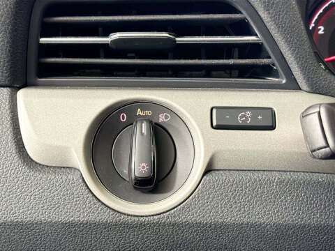 2022 Volkswagen Passat SE