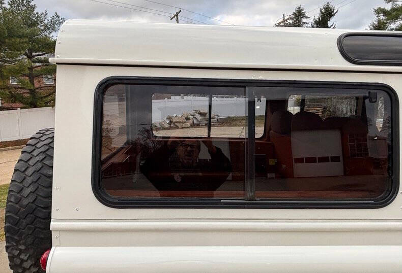 1988 Land Rover Defender