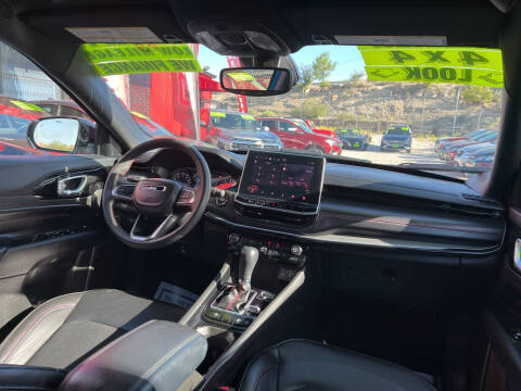 2025 Jeep Compass Trailhawk