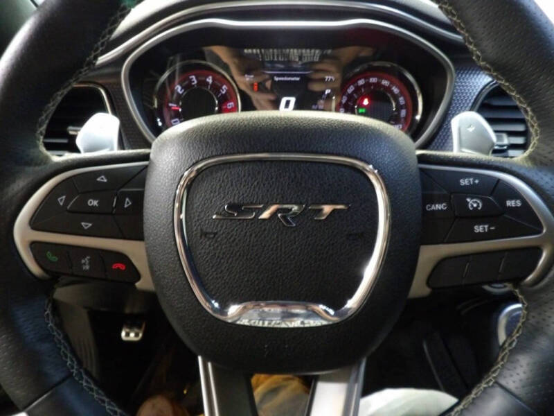 2015 Dodge Challenger SRT Hellcat