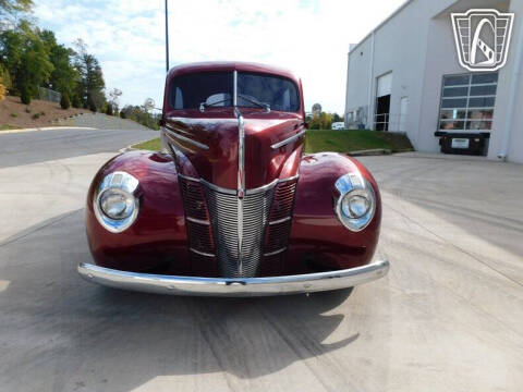 1940 Ford Deluxe