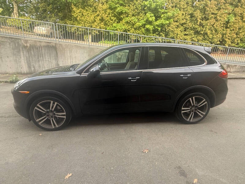 2012 Porsche Cayenne Tiptronic