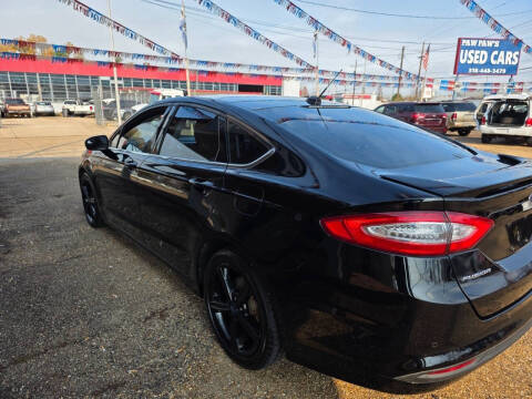 2016 Ford Fusion SE