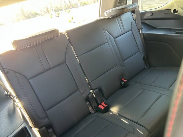 2025 Chevrolet Tahoe RST