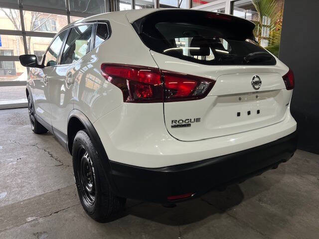 2019 Nissan Rogue Sport S