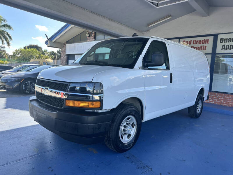 2021 Chevrolet Express 2500