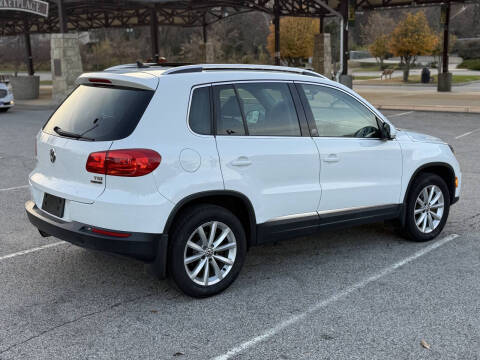 2017 Volkswagen Tiguan 2.0T Wolfsburg Edition 4Motion