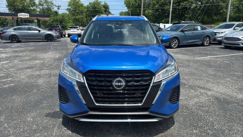 2022 Nissan Kicks SV