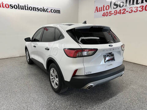 2020 Ford Escape S