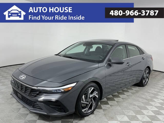 2025 Hyundai Elantra SEL