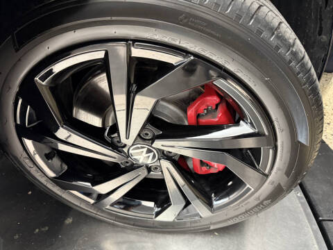 2024 Volkswagen Jetta GLI Autobahn