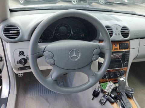 2005 Mercedes-Benz CLK CLK 320