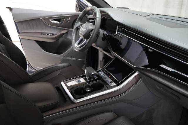 2019 Audi Q8 quattro Prestige 55 TFSI