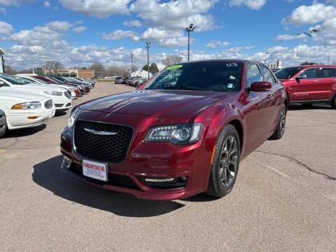 2018 Chrysler 300 for sale at De Anda Auto Sales in South Sioux City NE