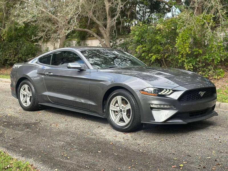 2021 Ford Mustang EcoBoost