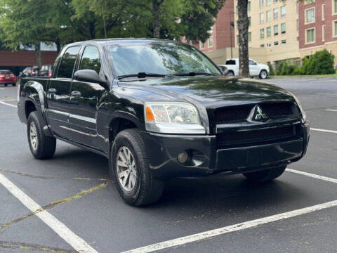 2008 Mitsubishi Raider LS