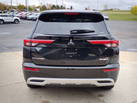 2025 Mitsubishi Outlander PHEV SE