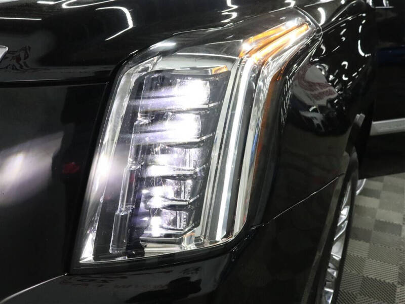 2019 Cadillac Escalade ESV Standard