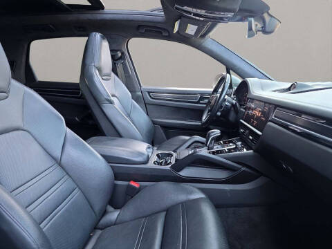 2021 Porsche Cayenne GTS