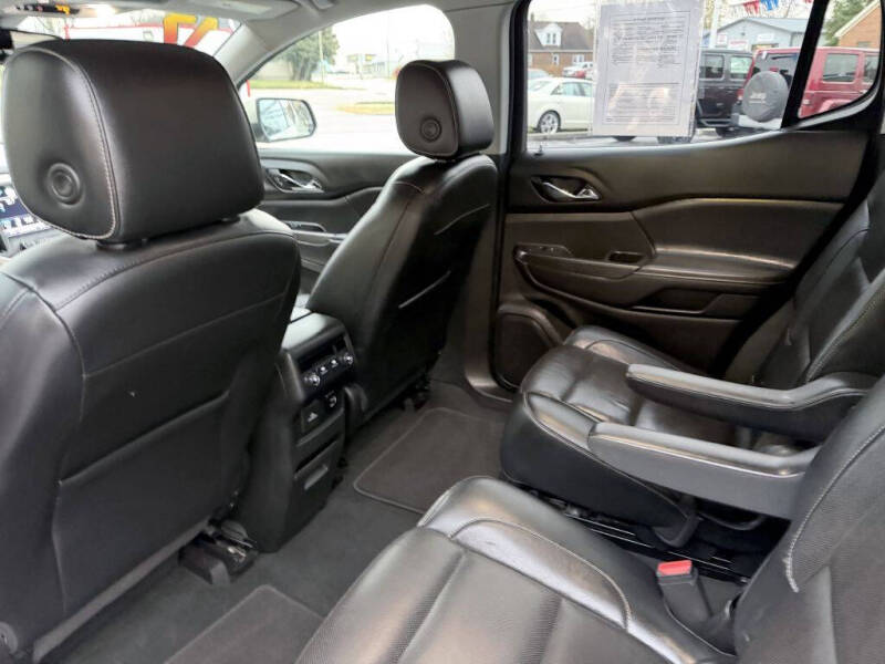 2017 GMC Acadia SLT-1