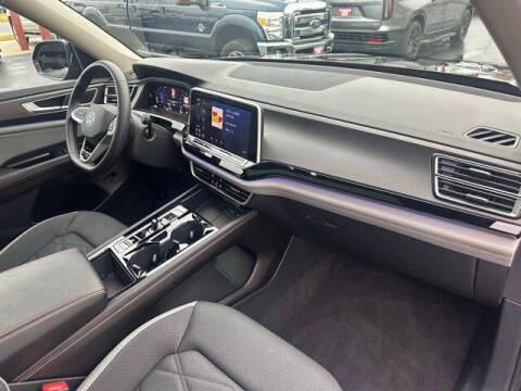 2024 Volkswagen Atlas Peak Edition SE 4Motion