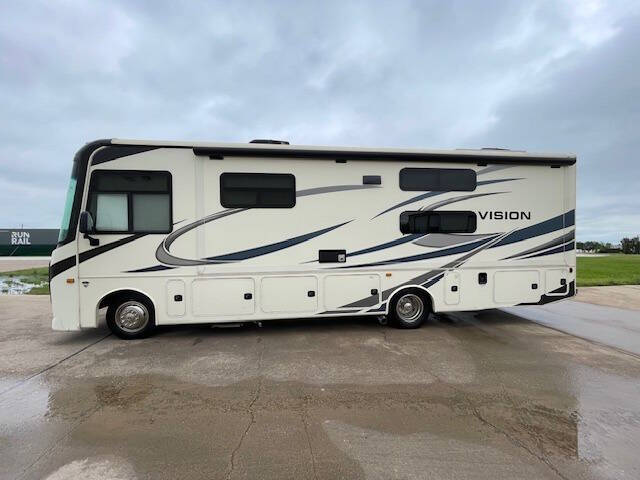 2022 Entegra Coach Vision