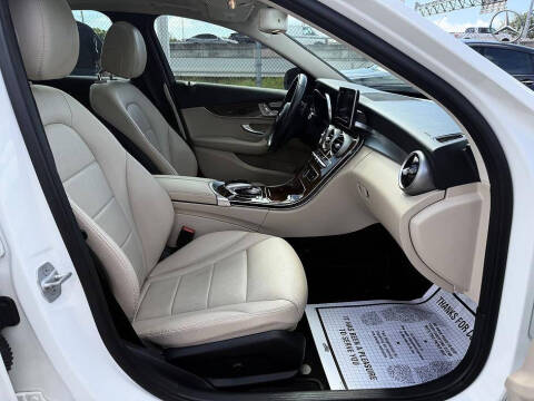 2016 Mercedes-Benz C-Class