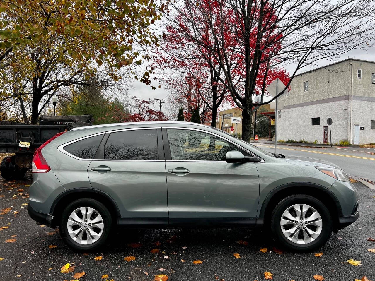 2012 Honda CR-V for sale at H&M Used Cars in Passaic, NJ