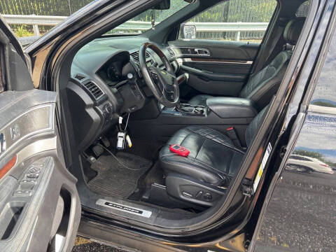 2017 Ford Explorer Platinum