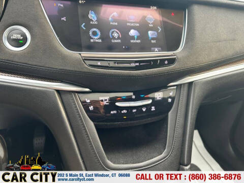 2017 Cadillac XT5 Platinum