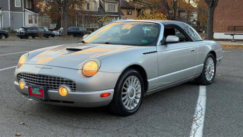 2004 Ford Thunderbird Deluxe