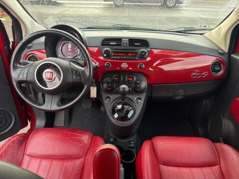 2015 FIAT 500c Lounge