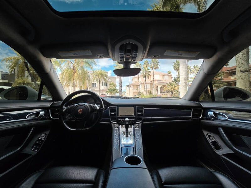 2015 Porsche Panamera S E-Hybrid