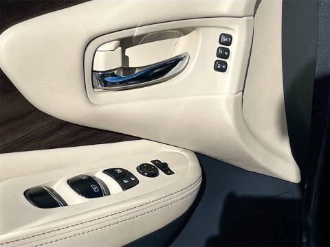 2023 Nissan Murano Platinum