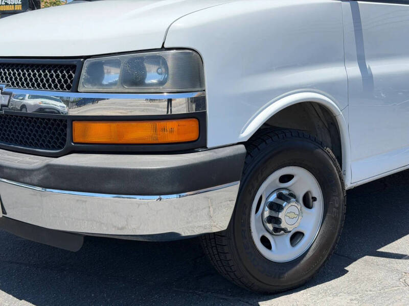 2014 Chevrolet Express LT 2500