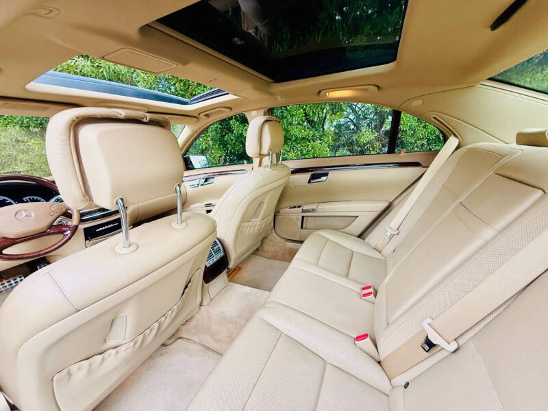 2012 Mercedes-Benz S-Class S 550