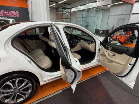 2016 Mercedes-Benz C-Class