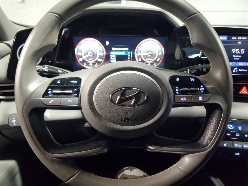 2022 Hyundai Elantra