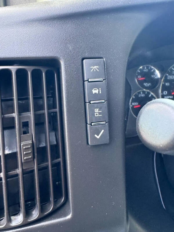 2019 Chevrolet Express 2500