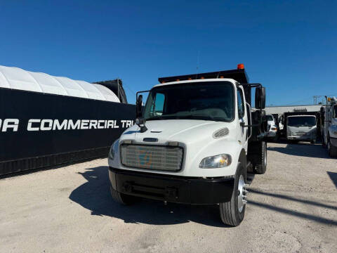 2006 Freightliner M2 106