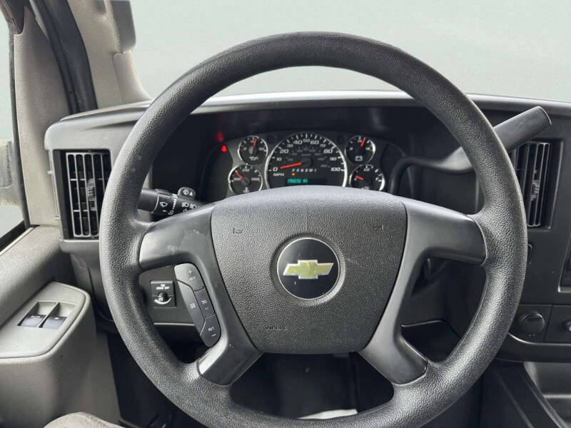 2016 Chevrolet Express 2500