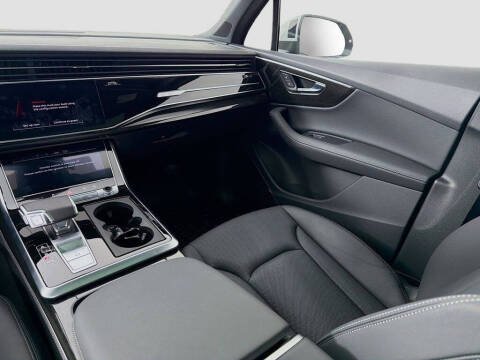 2025 Audi Q7 quattro Premium Plus 55 TFSI