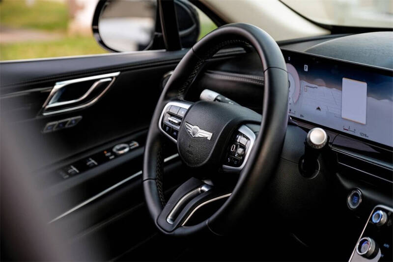 2025 Genesis GV80 2.5T Standard