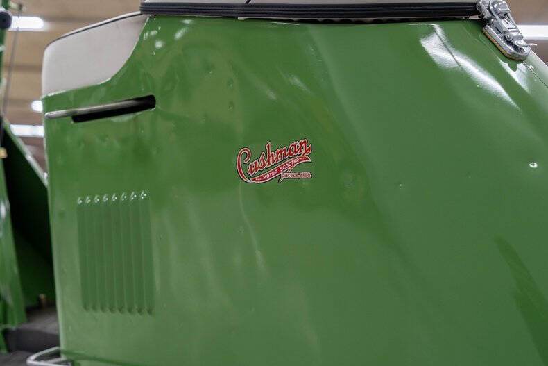 1950 Cushman Road King Model 65