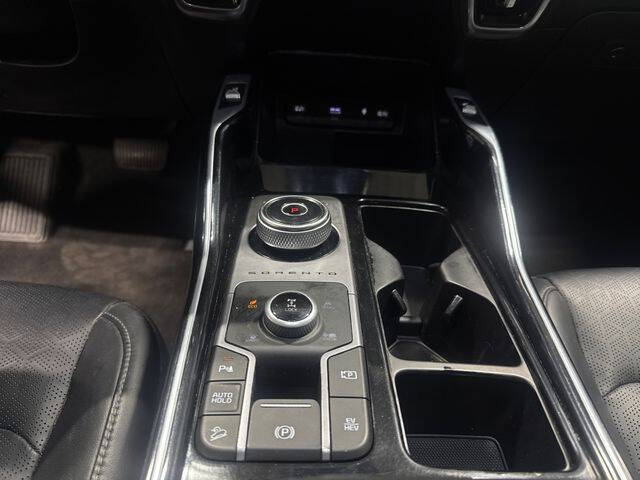 2022 Kia Sorento Plug-In Hybrid SX