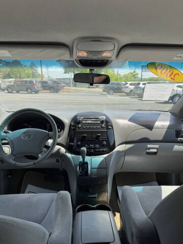 2009 Toyota Sienna XLE